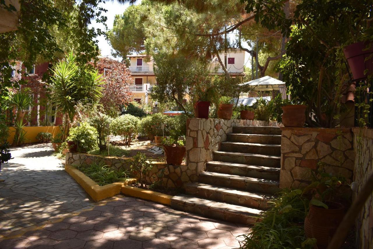 Kuris Studios & Apartments Vasilikos  Luaran gambar