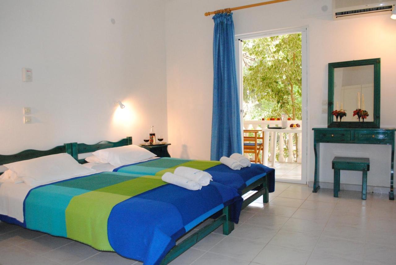 Kuris Studios & Apartments Vasilikos  Luaran gambar