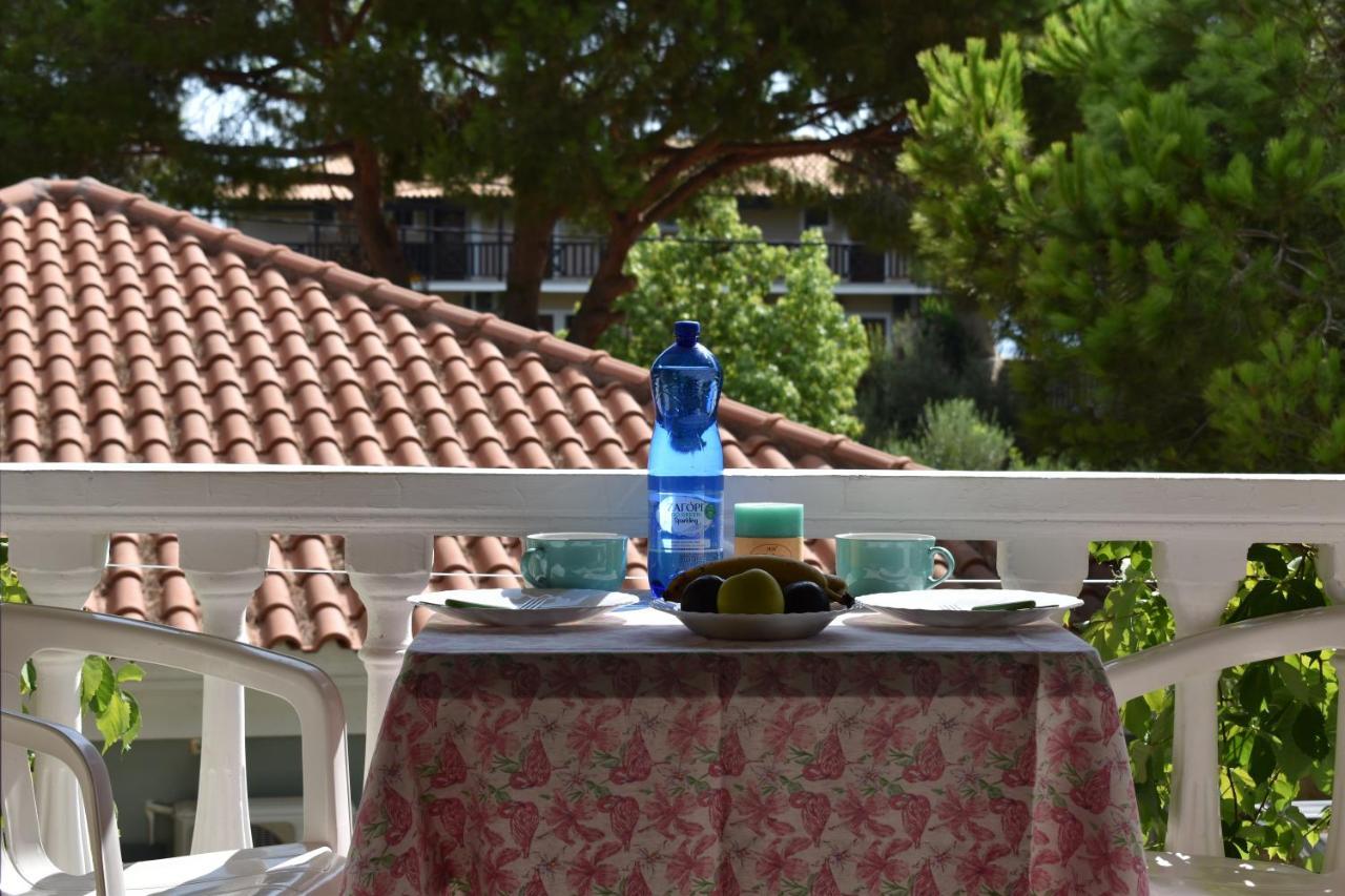 Kuris Studios & Apartments Vasilikos  Luaran gambar